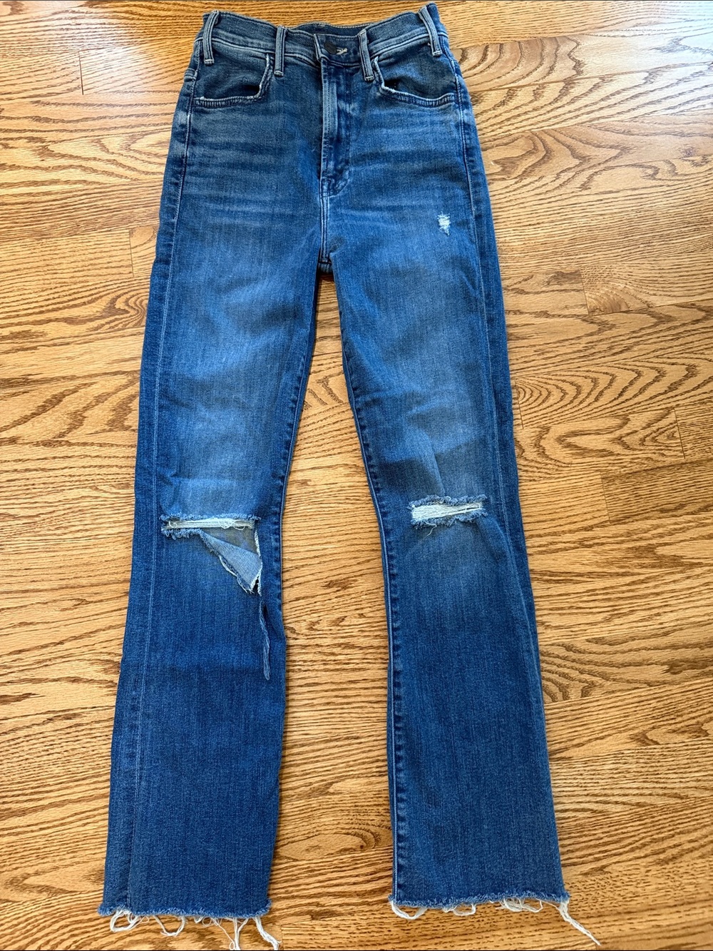 MOTHER Denim Jeans in Medium Blue Wash